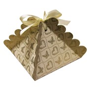 Коробка крафт из рифленого картона "Сердца и бабочки". 10,5 х 10,5 х 9 см