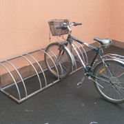 Велопарковки из нержавеющего металла фото