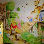 Рисунки в детской комнате фотография