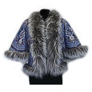 Пальто с мехом чернобурки из павловопосадской шерсти