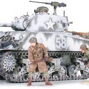 Модель Американский танк М4А3 Sherman c 105-мм пушкой фото