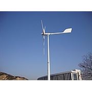 Ветровой генератор мощностью 10 кВт фото
