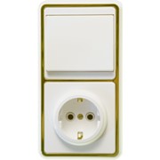 Блок комбинированный (1клавишный выключатель и розетка с заземляющим контактом) с ободком под «золото» БКВР-031 «З» фото