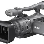 Видеокамера цифровая Sony HDR-FX7E фото