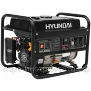 Генератор бензиновый Hyundai HHY2500F, 230 В, 2.2 кВт, ручной запуск, 40 кг. фотография