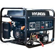 Генератор бензиновый Hyundai HHY3000FE, 230 В, 2.6 кВт, электрозапуск, 45.5 кг. фотография