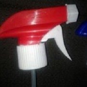 Триггер-курковый распылитель (белый с красным) на головину BPF-28 фотография