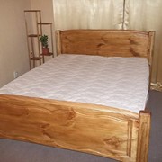 Кровать деревянная плетеная фото
