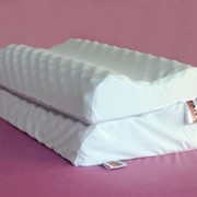 Эргономичная латексная подушка фото