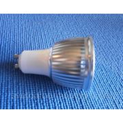 Светодиодная лампа GU10 7,5W