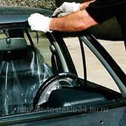 Вклейка лобового, заднего стекла на отечественный автомобиль фото