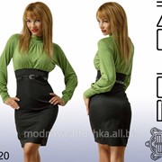 Модное женское платье (верх зеленый/юбка черная) фото