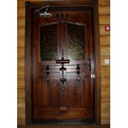 Двери деревянные распашные фото