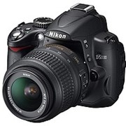 Профессиональный зеркальный фотоаппарат Nikon D5000 фото