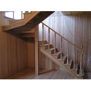 Установка деревянных лестниц фото