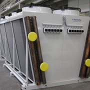 Промышленный охладитель жидкости Drycooler фото