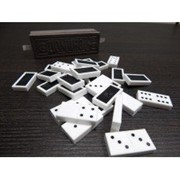 Домино белое и чёрное фото