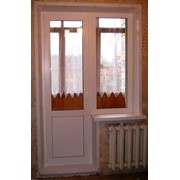 Балконный блок 1300*2100 с маленьким глухим окном и поворотно-откидной дверью