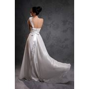 Шелковое свадебное платье фото