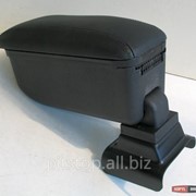 Подлокотник Botec черный виниловый Opel Astra G 63250LB фото