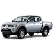 Радиатор охлаждения MITSUBISHI L200 TRITON фотография