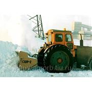 Снегоуборочная машина - снегоочиститель шнекороторный СШР-2,0 фото