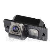 Камера заднего вида MyDean VCM-394C для установки в BMW 3, 5, X5, X6 фото