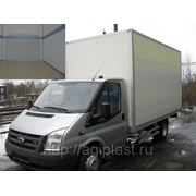 Фургон Ford Transit фотография