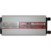 Инвертор 12/220 LUXEON IPS-2000S синусоидный фото