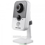Внутренняя ip камера видеонаблюдения Hikvision DS-2CD2420F-I