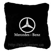 Автомобильная подушка “Mercedes“ фото