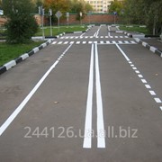 Полный комплекс услуг по нанесению дорожной разметки. фото