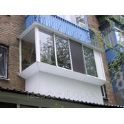 Алюминиевые раздвижные балконы фото