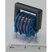 Электрический дроссель с ферромагнитным сердечником. фото