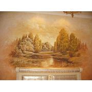 Декоративная роспись спальной комнаты озеро в лесу фото