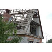 Демонтаж старой постройки в Харьковской области