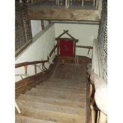 Лестница для ресторана «Подилля», деревянная фото