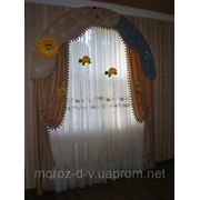 Жёсткий ламбрекен арка в детской комнате фото