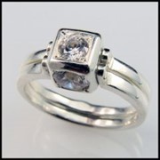 Кольцо, серебро Ag 925° пробы, вставки - бриллиант, код изделия: 0164, вес: 4.10 грамм,