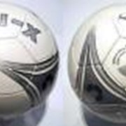 Мяч футбольный 68-1011. Материал: высококачественная кожа (ПУ), глянцевая. фото