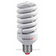 Энергосбереающая лампочка Maxus 20 Вт фото