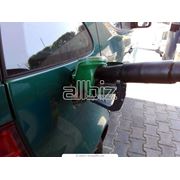 Заправка автомобилей фото