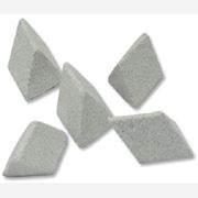 Наполнитель для галтовки GА SX12 - 10х10 керамика призма скошенная серая(Агрессивная) фото