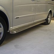 Пороги боковые на Renault Trafic Nissan Primastar Opel Vivaro фотография