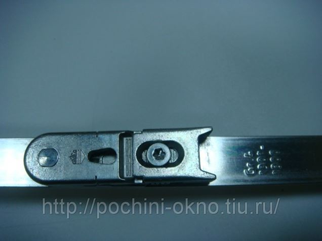 Запор основной пов-от. фиксированный Maco Тренд 1251-1500 Silber в ...