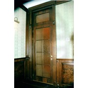 Двери деревянныем фото