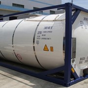 Танк контейнер T11 для перевозки опасных химических веществ. фотография