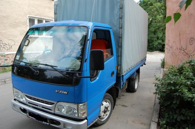 Легкий грузовик FAW 1031