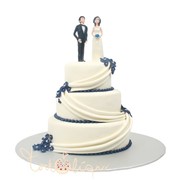 Свадебный торт с фигурками и бусами №554 фотография