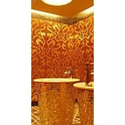 Золотая мозаика для екстерьерного и интерьерного украшения на основе листового золота и стекла фотография